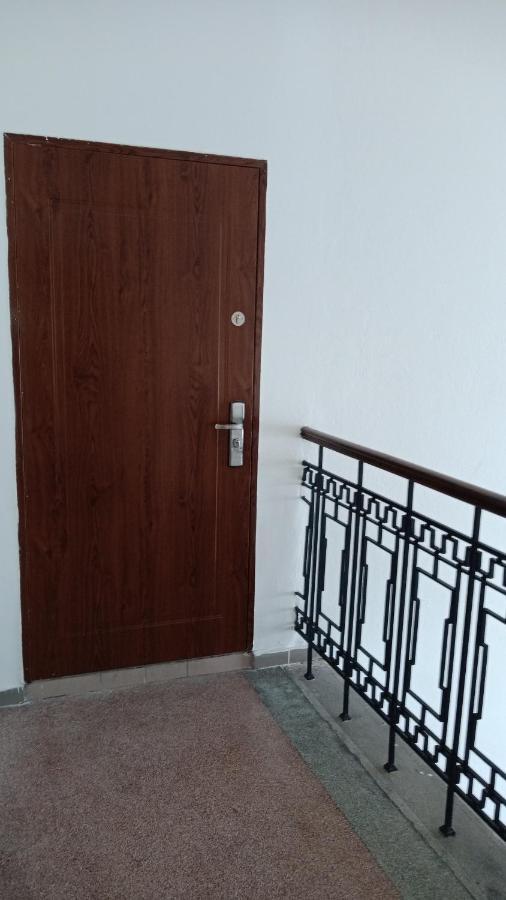 Bydleni V Centru Ov Blizko Stodolni, Bez Vytahu Apartment ออสตราวา ภายนอก รูปภาพ