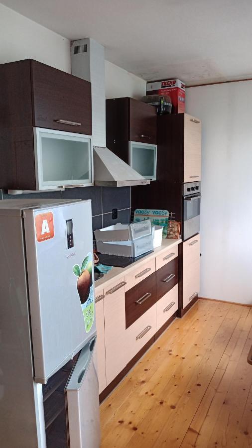 Bydleni V Centru Ov Blizko Stodolni, Bez Vytahu Apartment ออสตราวา ภายนอก รูปภาพ